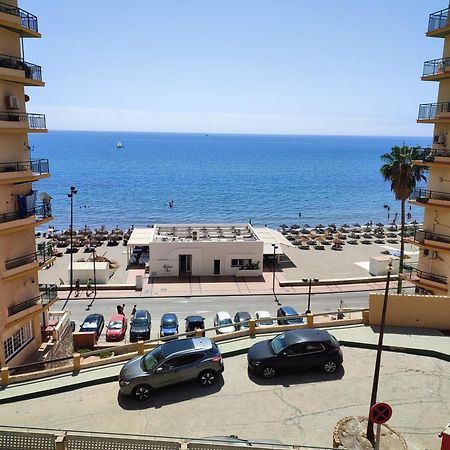 Apartamento En Playa Carvajal ฟูเอนฮิโรลา ภายนอก รูปภาพ
